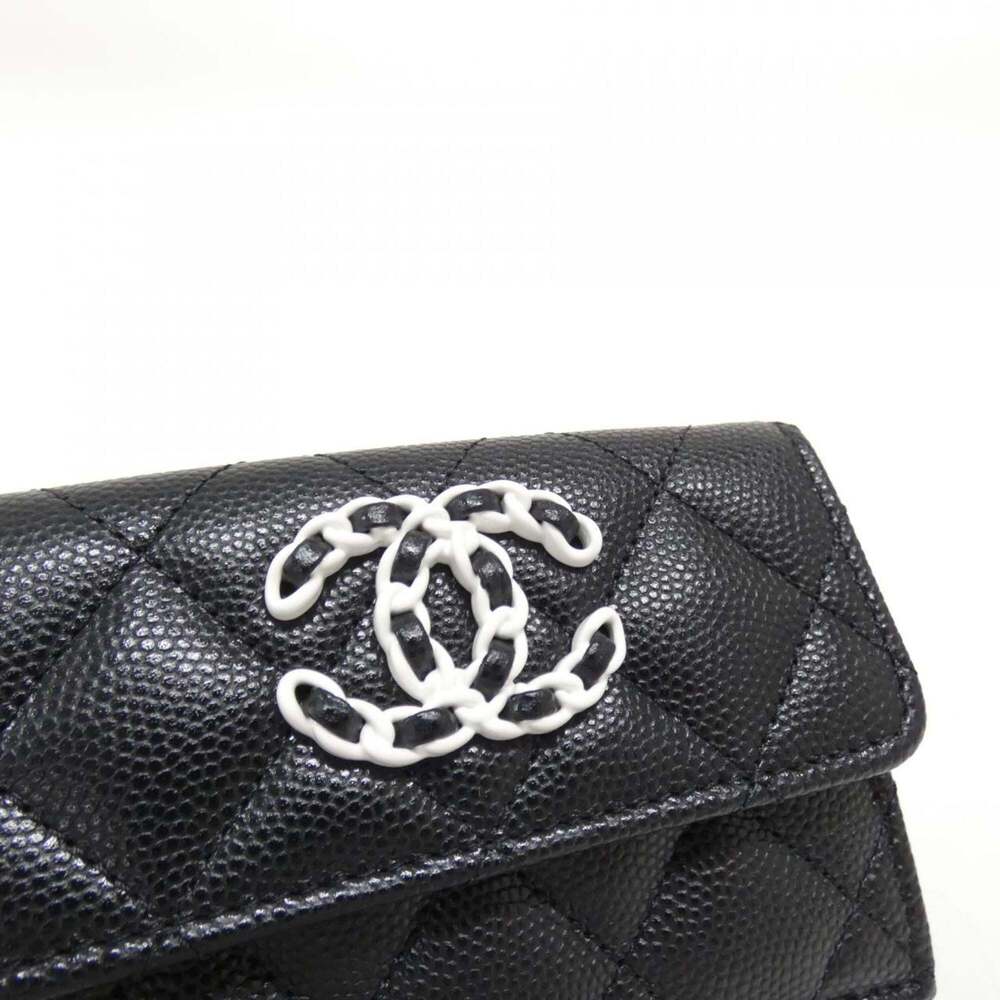 CHANEL Authentic Black Wallet - Picture 3 of 6